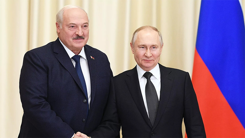 Путин поздравил Лукашенко с днем рождения
