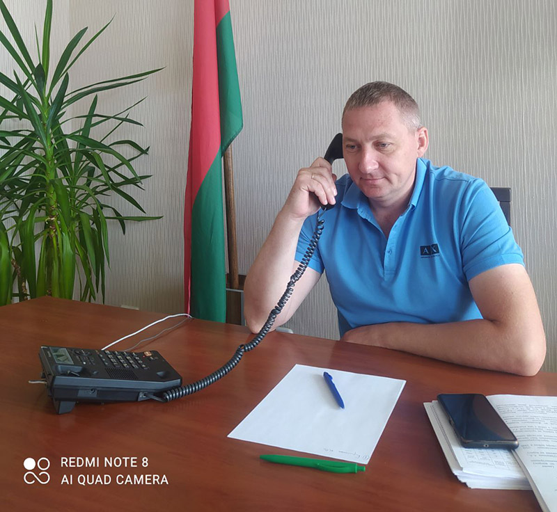 На онлайн-линию председателю  Рогачевского райисполкома Виталию СУШКО за час пришло более десяти вопросов