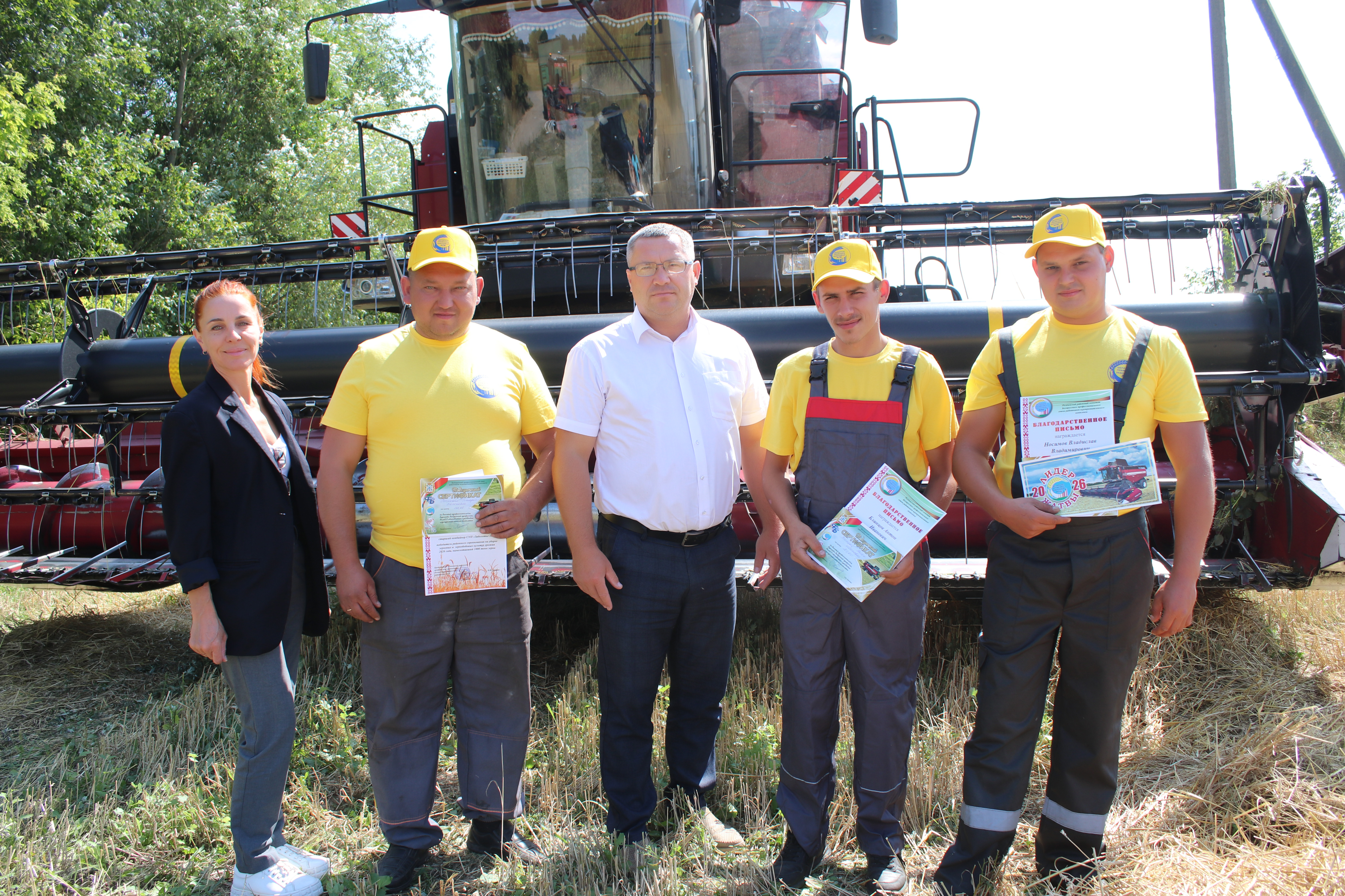 Их руки пахнут хлебом