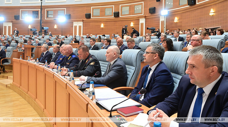 Лукашенко высказался о предположениях, что он может возглавить ВНС