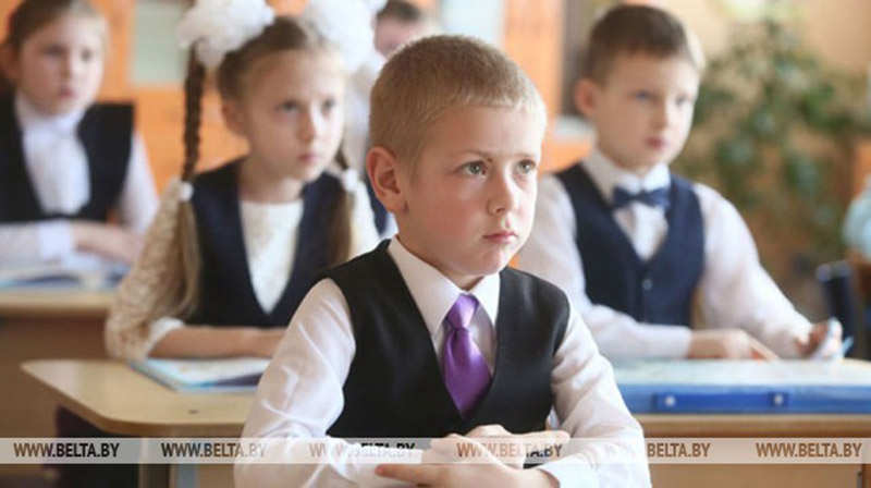 Более 17 тыс. первоклассников придут в школы Гомельской области 1 сентября