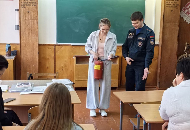 Акция «Безопасные каникулы» продолжает свое шествие по Рогачевскому району