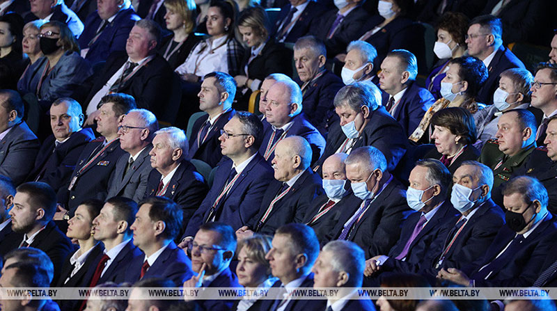 Лукашенко объявил ВНС закрытым и пообещал продолжить диалог по поднятым вопросам
