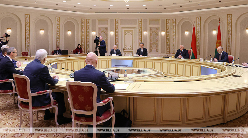 Лукашенко: Беларусь хочет нарастить торговлю с Калужской областью до $1 млрд
