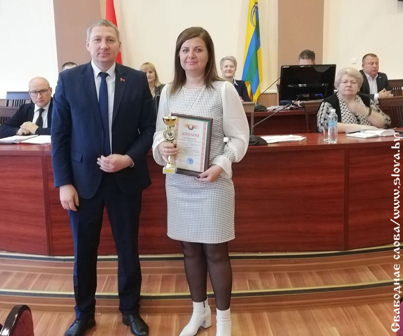 Глава Рогачевского района Виталий Сушко вручил награды за спортивные заслуги
