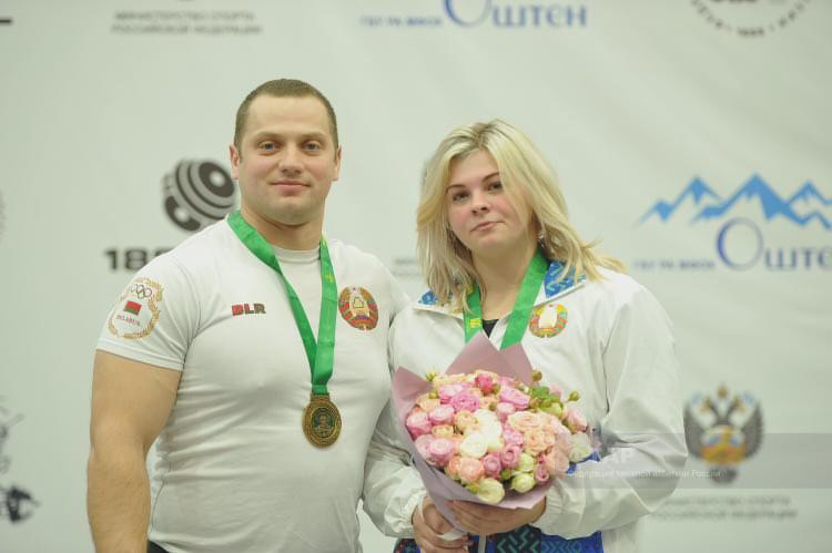 Двое рогачевцев завоевали титул чемпионов России по тяжелой атлетике