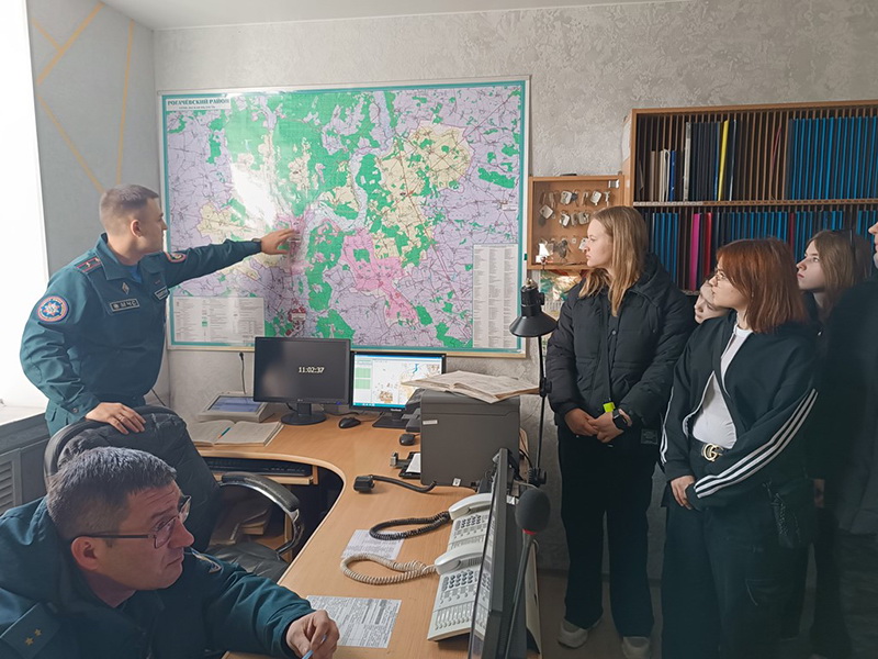 Пожарная экскурсия для старшеклассников: день в мире безопасности