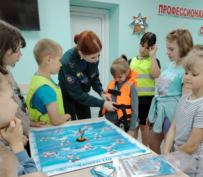 Акция «Безопасные каникулы» продолжает свое шествие по Рогачевскому району