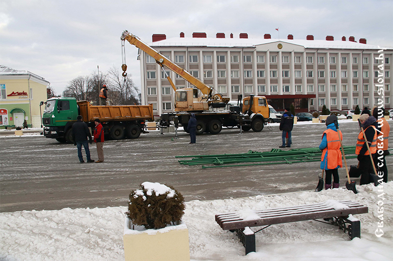 Новогоднюю елку  в Рогачеве установят  раньше обычного