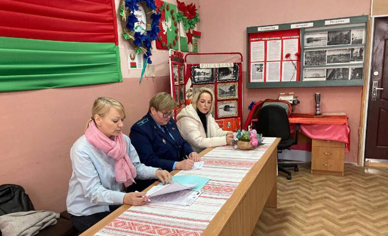 Профсоюзный прием граждан прошел в Рогачеве