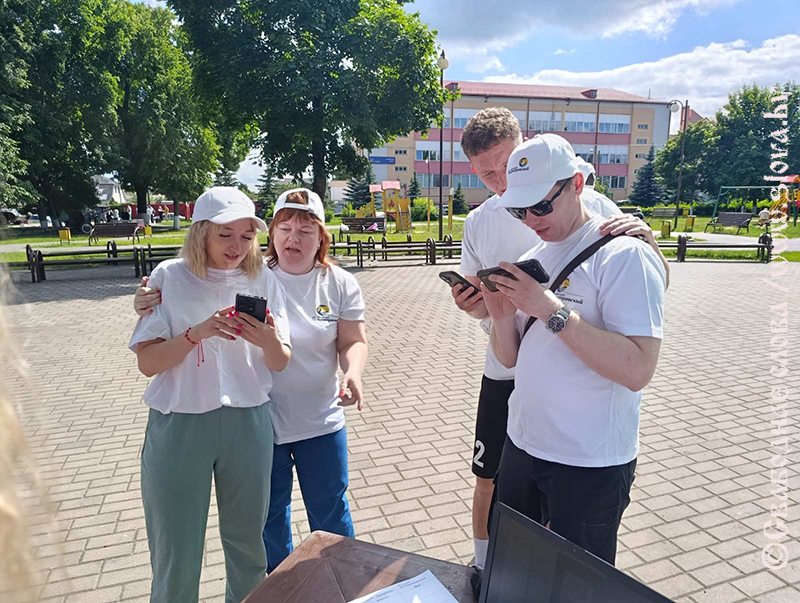«Родина-мать зовет!»: рогачевская молодежь преодолела квест памяти 