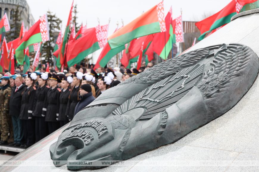 Наталья ЛИХОЛАТ: «Объединил всех белорусов в дружную семью»