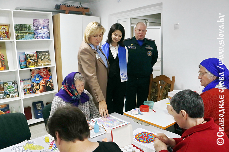 «Огонь» тепла согрел сердца жителей «Цветущего»