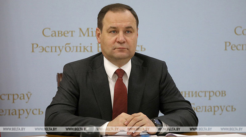 Головченко отправился с рабочим визитом в Санкт-Петербург