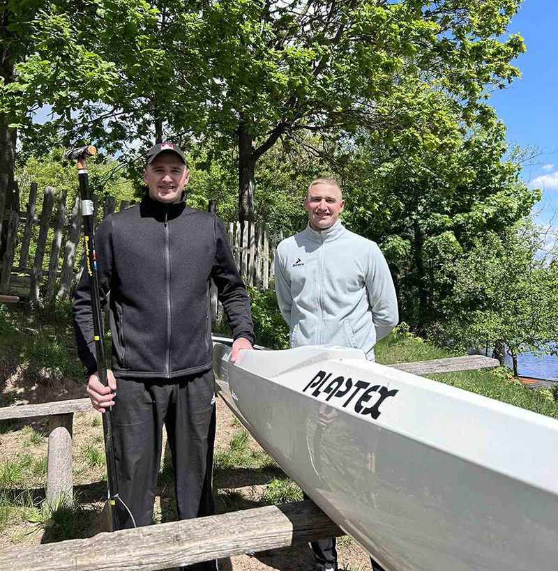 Двое из ларца – одинаково  талантливых гребца