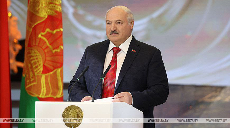 Председатель Совета Республики Наталья Кочанова поздравила Президента Республики Беларусь Александра Лукашенко с юбилеем