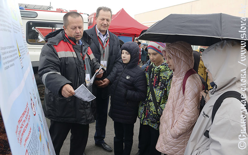 «Солнце в ладонях» согрело детвору радостью и весельем