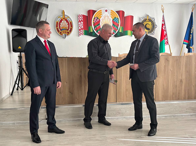Достойный пример для молодых сотрудников Рогачевского РОВД