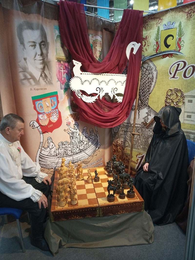 Рогачёвские герои Короткевича играли в Бресте