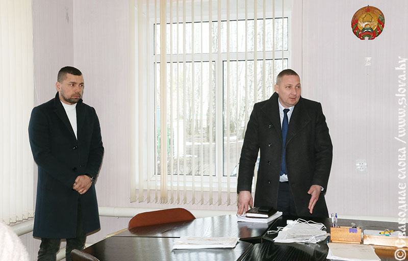 Председатель Рогачевского райисполкома Виталий Сушко встретился с трудовым коллективом экспериментальной базы «Довск»
