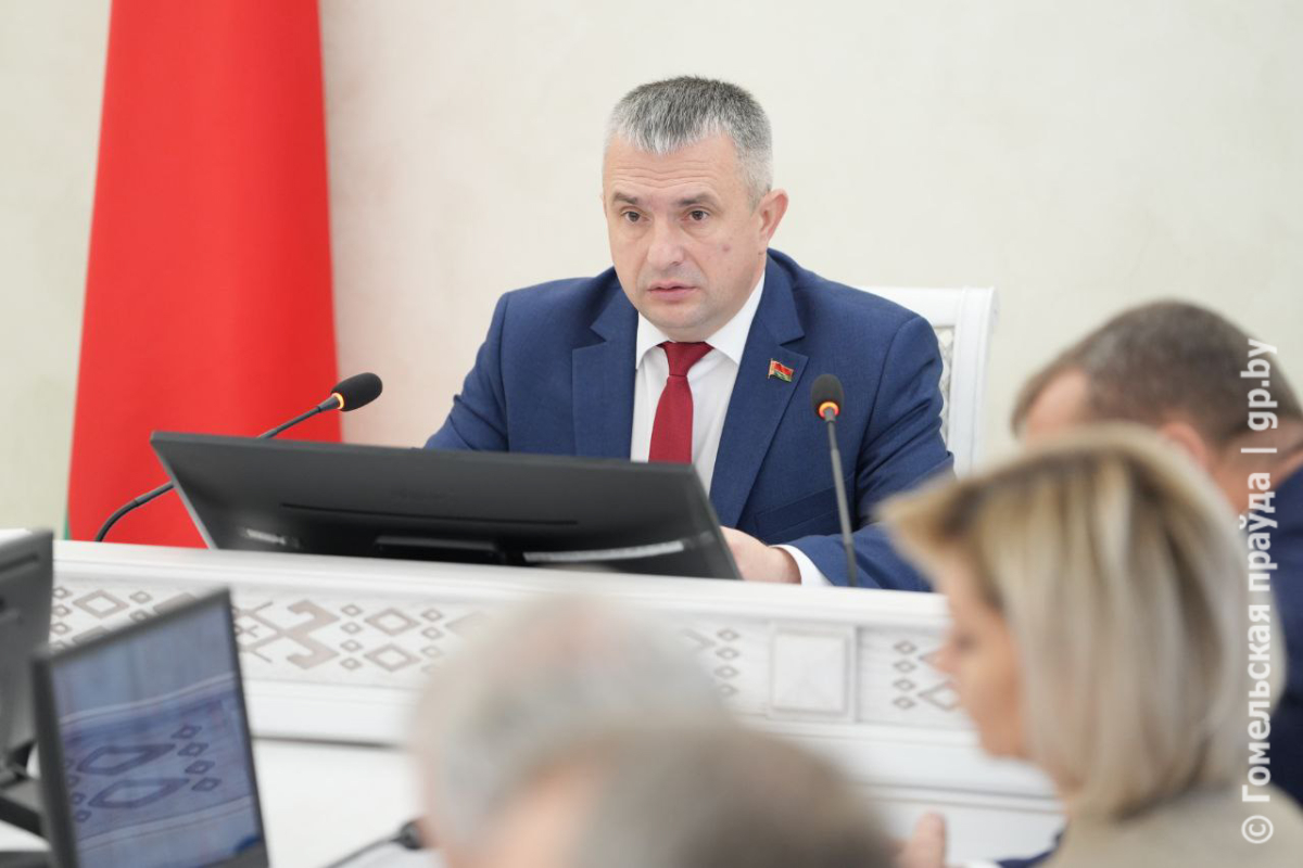 Порядок и безопасность превыше всего. На аппаратном совещании обсудили тему наведения порядка в населенных пунктах