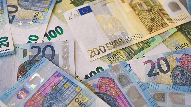 В Италии нашли 3,2 млн евро замурованные в стенах квартиры